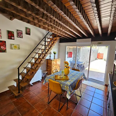 Nyaraló Paradise House Furnas